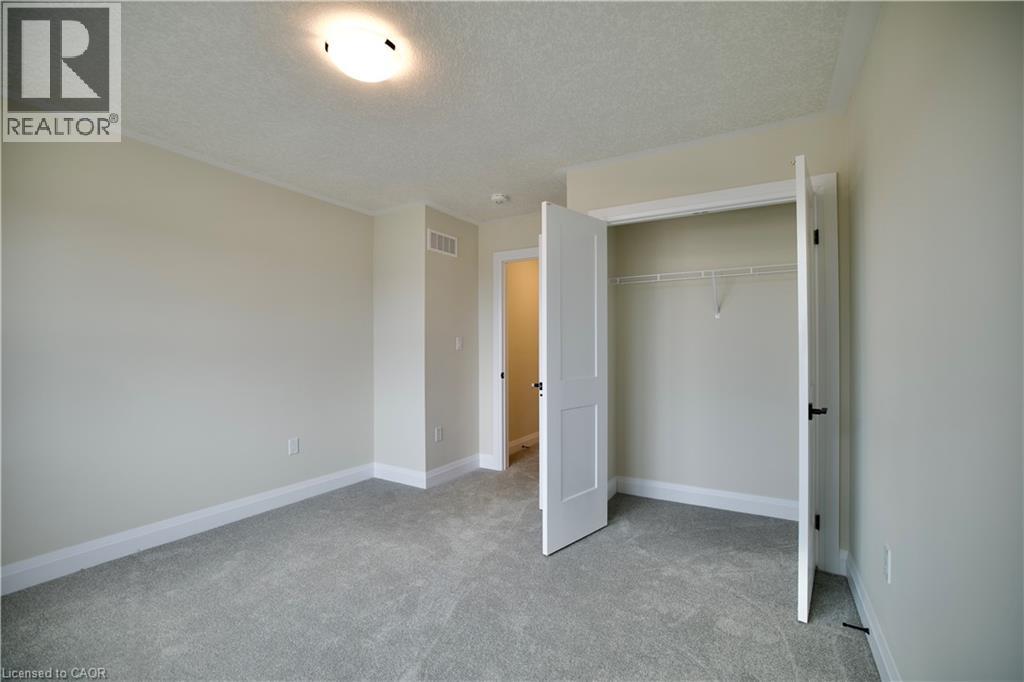 559 BALSAM POPLAR Street thumbnail 41