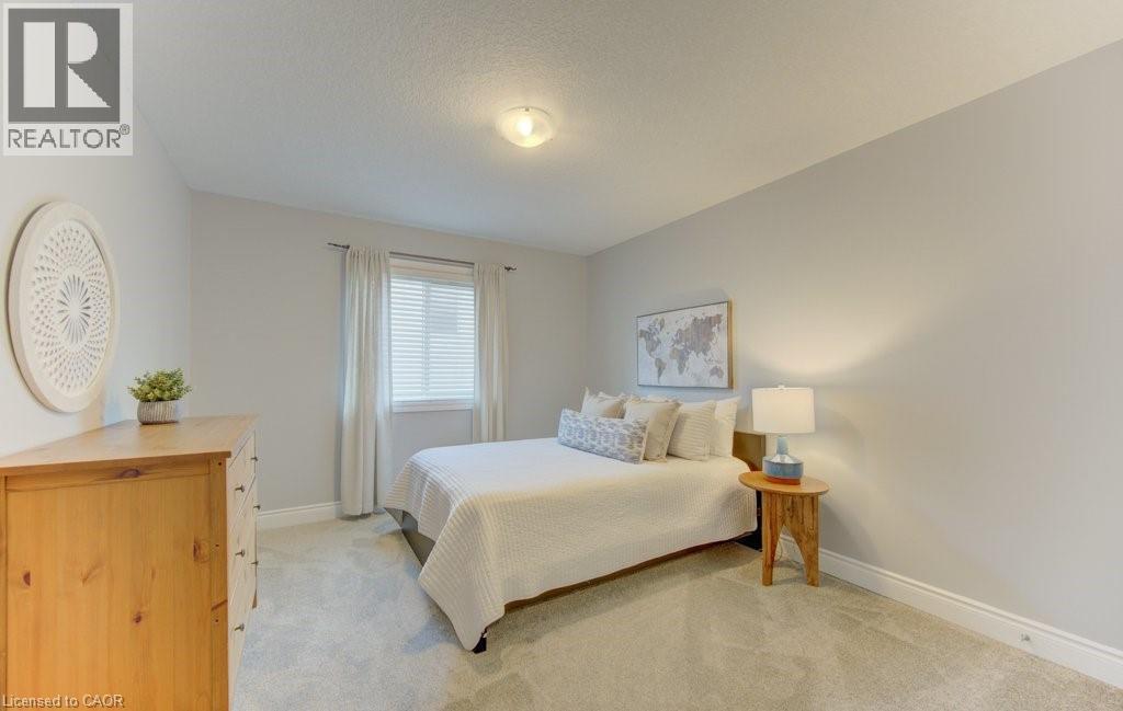 414 ZELLER Drive thumbnail 32