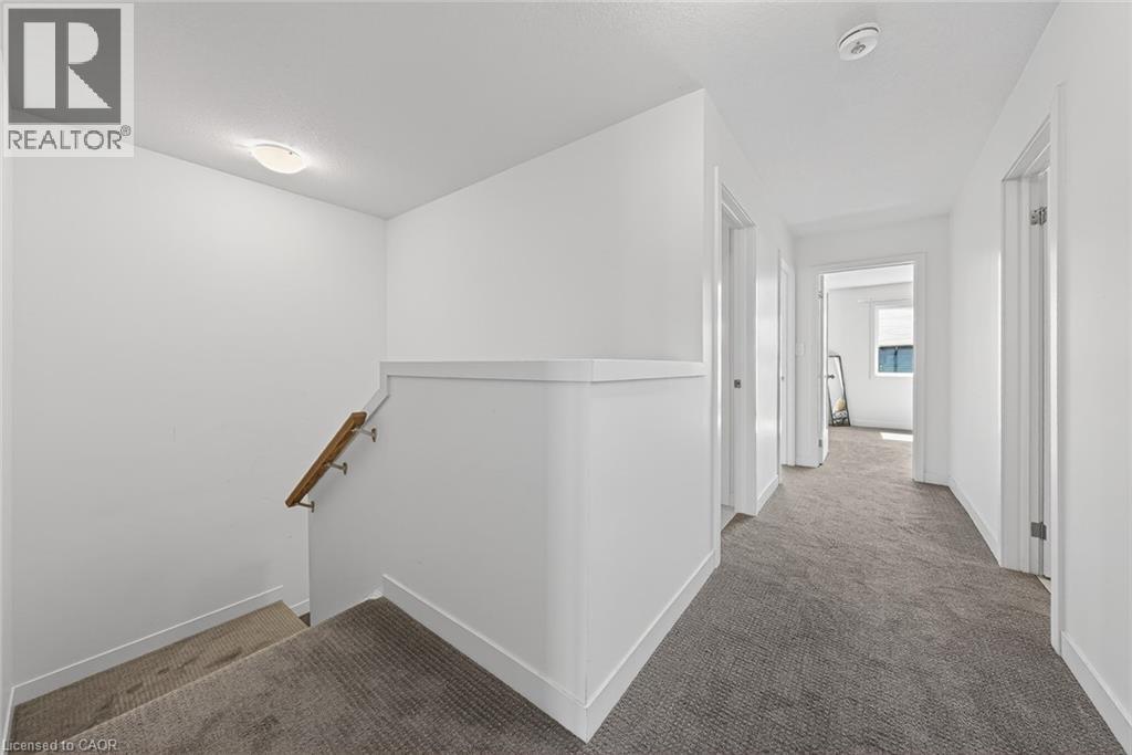 95 QUEENSBROOK Crescent thumbnail 25