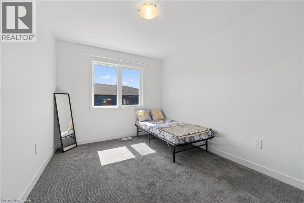 95 QUEENSBROOK Crescent thumbnail 27