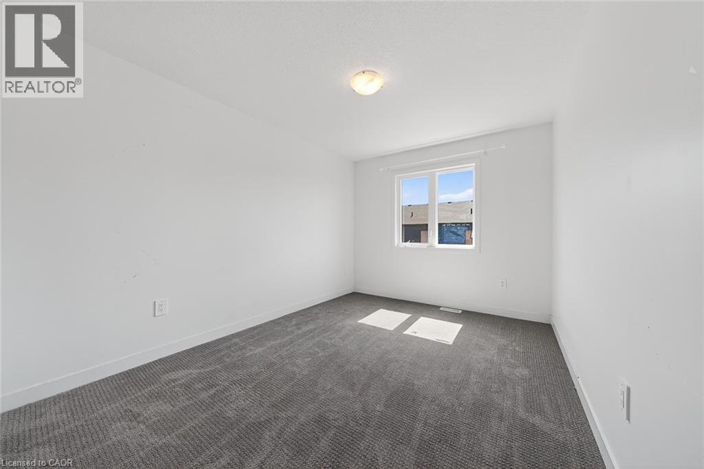 95 QUEENSBROOK Crescent thumbnail 30