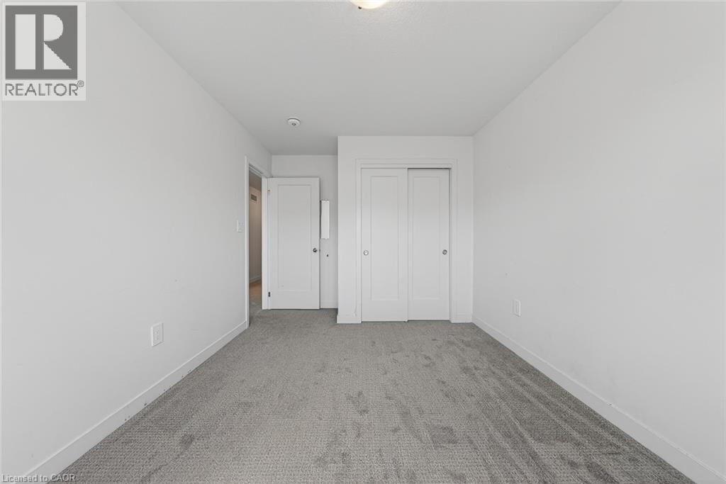 95 QUEENSBROOK Crescent thumbnail 31