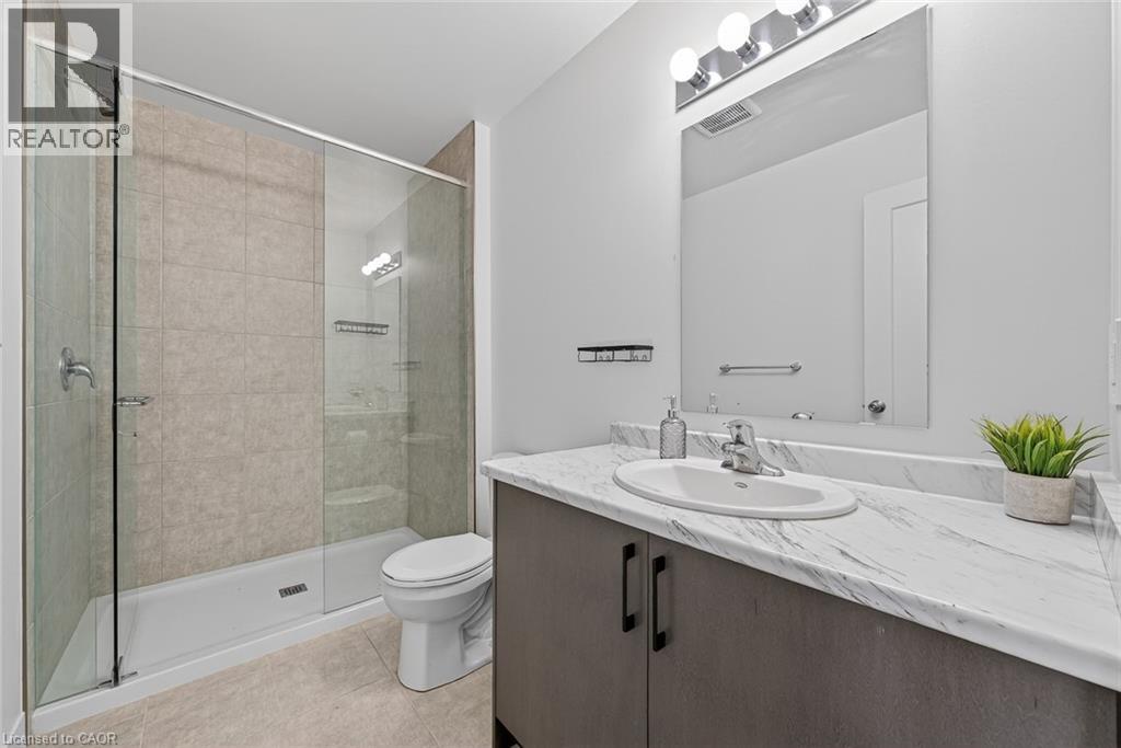 95 QUEENSBROOK Crescent thumbnail 39