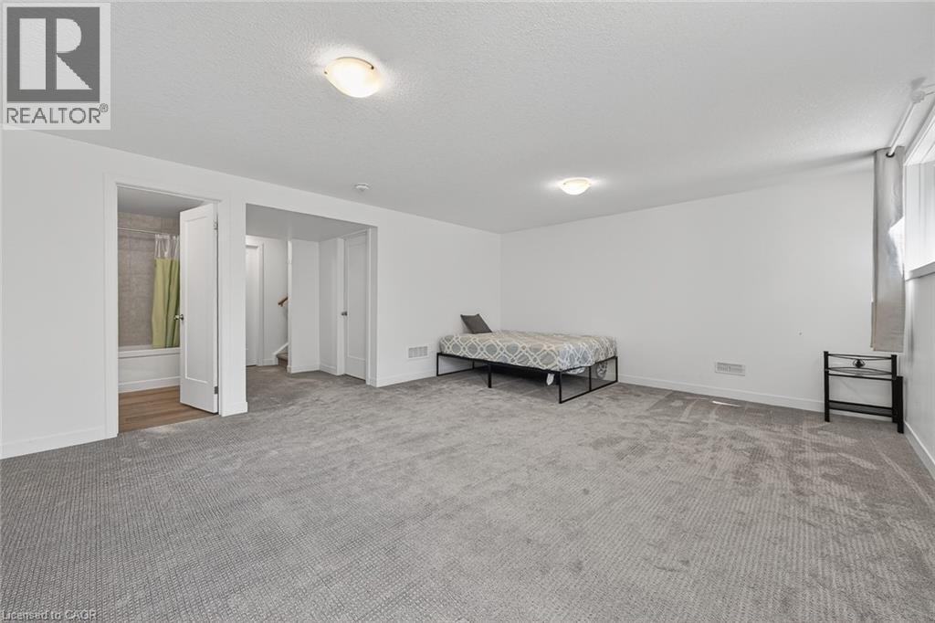 95 QUEENSBROOK Crescent thumbnail 45