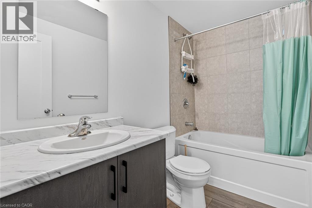 95 QUEENSBROOK Crescent thumbnail 48