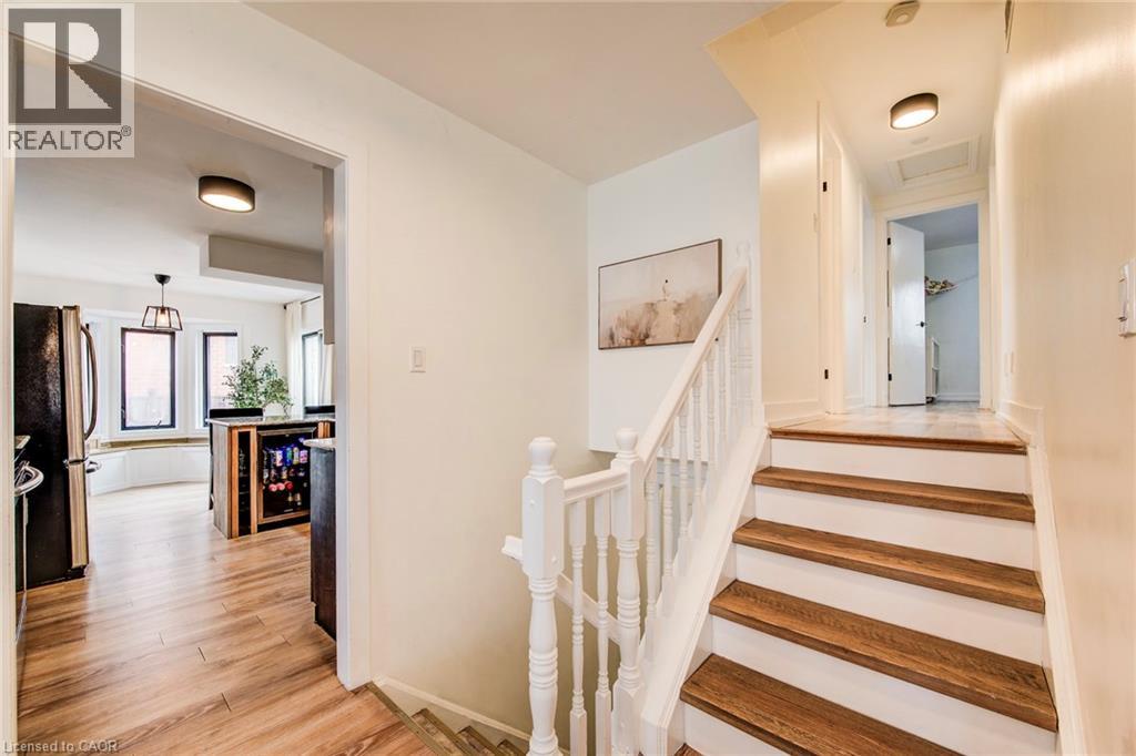 43 SOUTHVIEW Crescent thumbnail 14