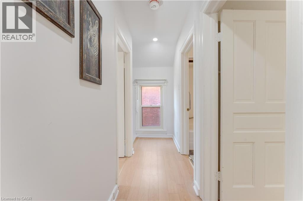 24 ONWARD Avenue thumbnail 23