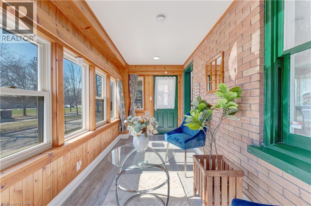 24 ONWARD Avenue thumbnail 6