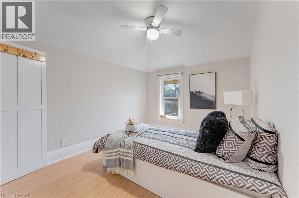 24 ONWARD Avenue thumbnail 21