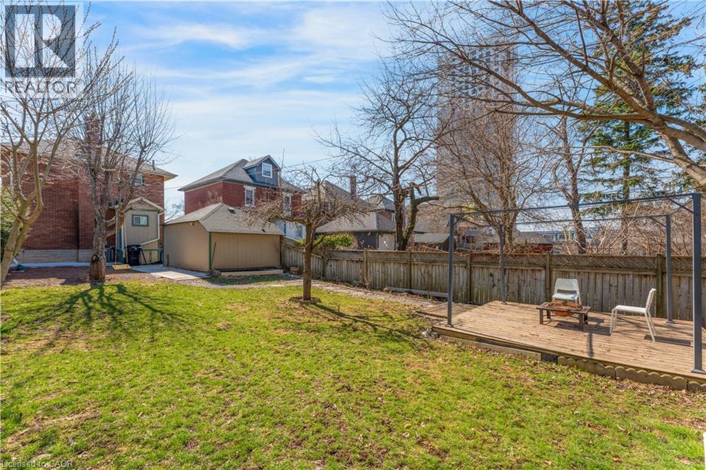 24 ONWARD Avenue thumbnail 35