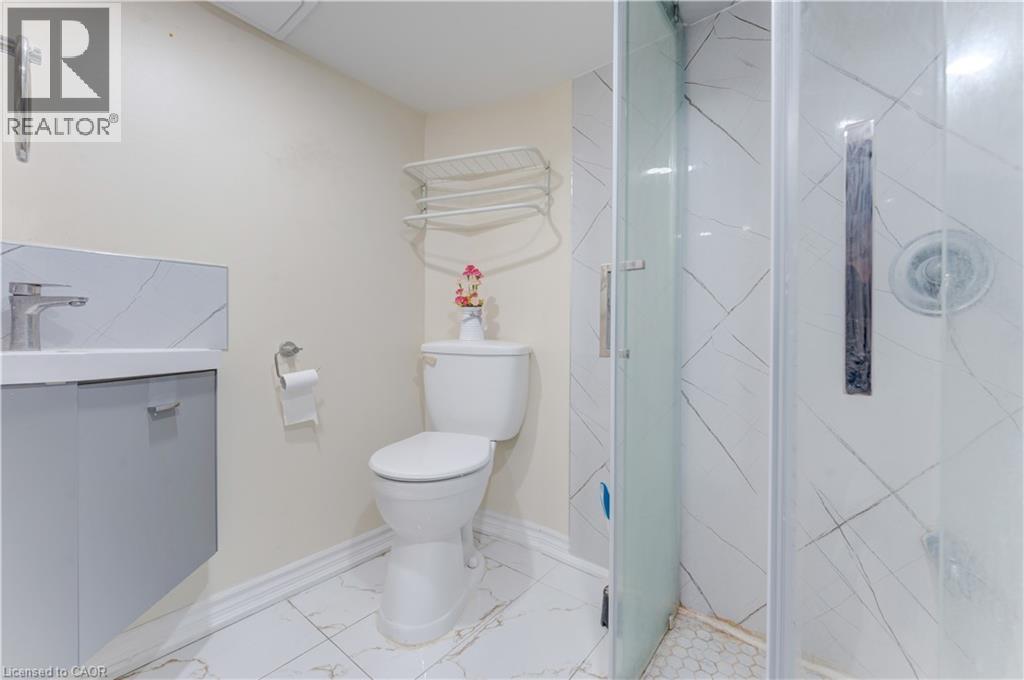 24 ONWARD Avenue thumbnail 30