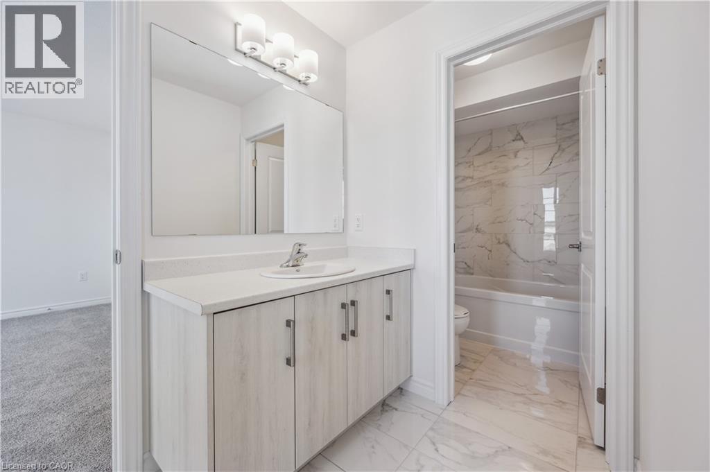 22 HENRY MARACLE Street thumbnail 19