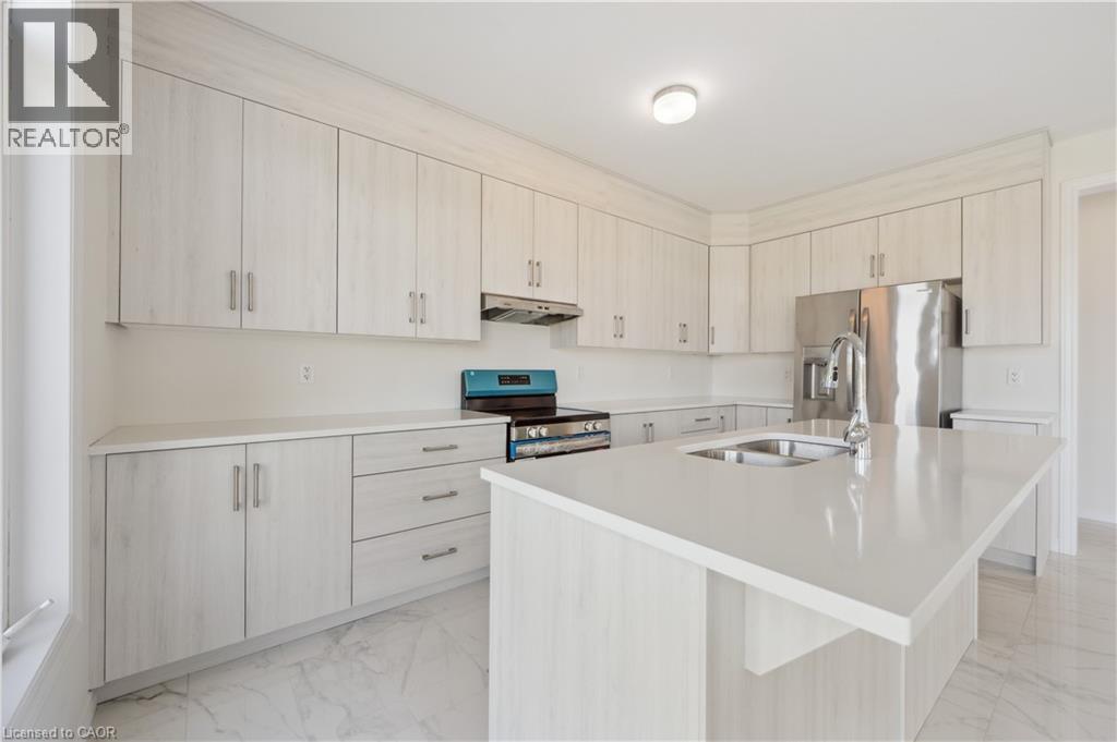 22 HENRY MARACLE Street thumbnail 10