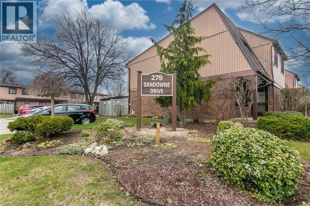 279 SANDOWNE Drive Unit# 7 thumbnail 2