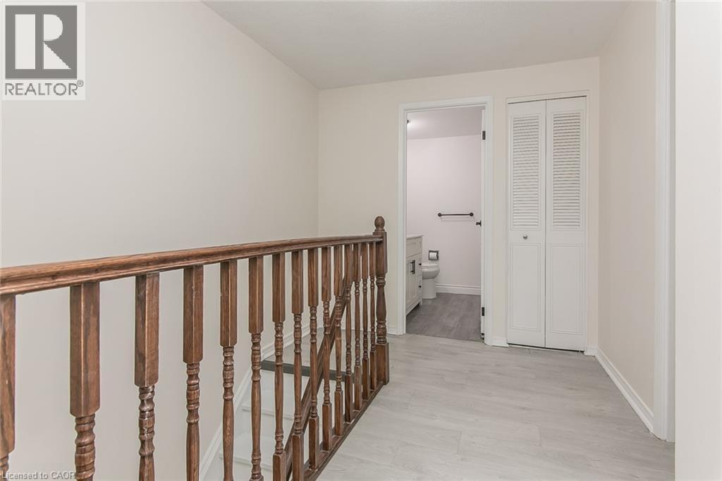 279 SANDOWNE Drive Unit# 7 thumbnail 25