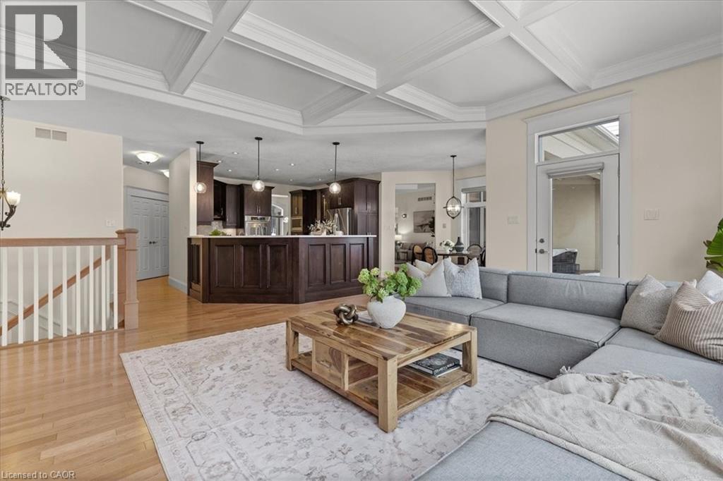 86 CANTERS Close thumbnail 15