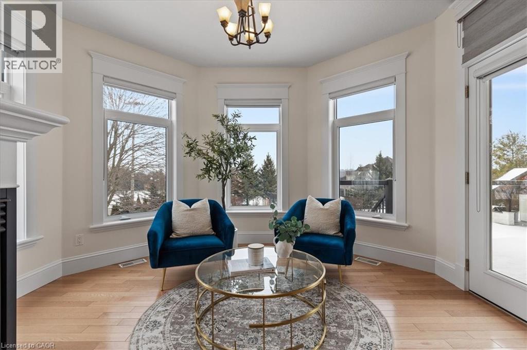 86 CANTERS Close thumbnail 20