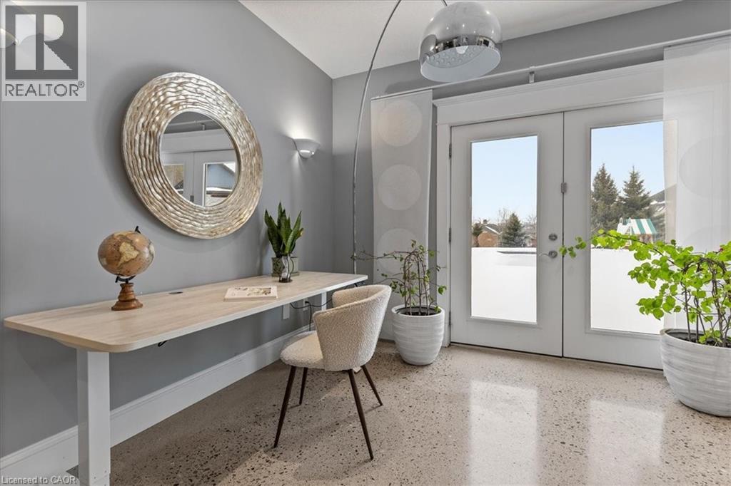 86 CANTERS Close thumbnail 33