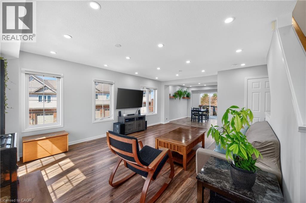 355 FISHER MILLS Road Unit# 52 thumbnail 5