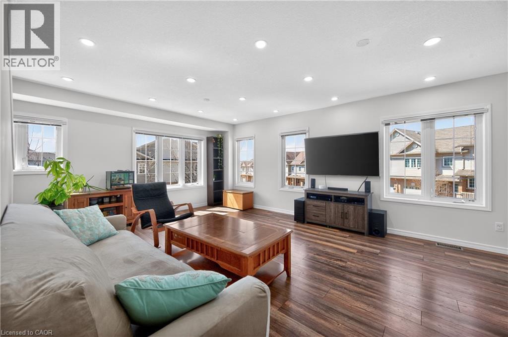 355 FISHER MILLS Road Unit# 52 thumbnail 8