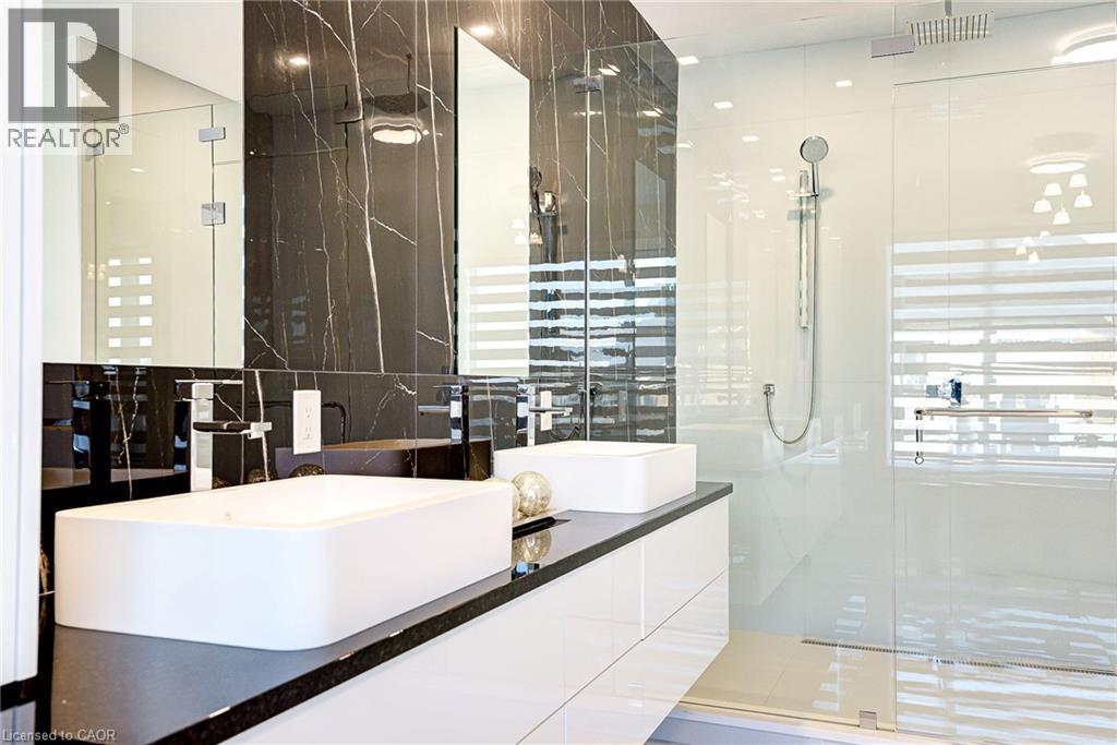 685 MEADOWSWEET Avenue thumbnail 32