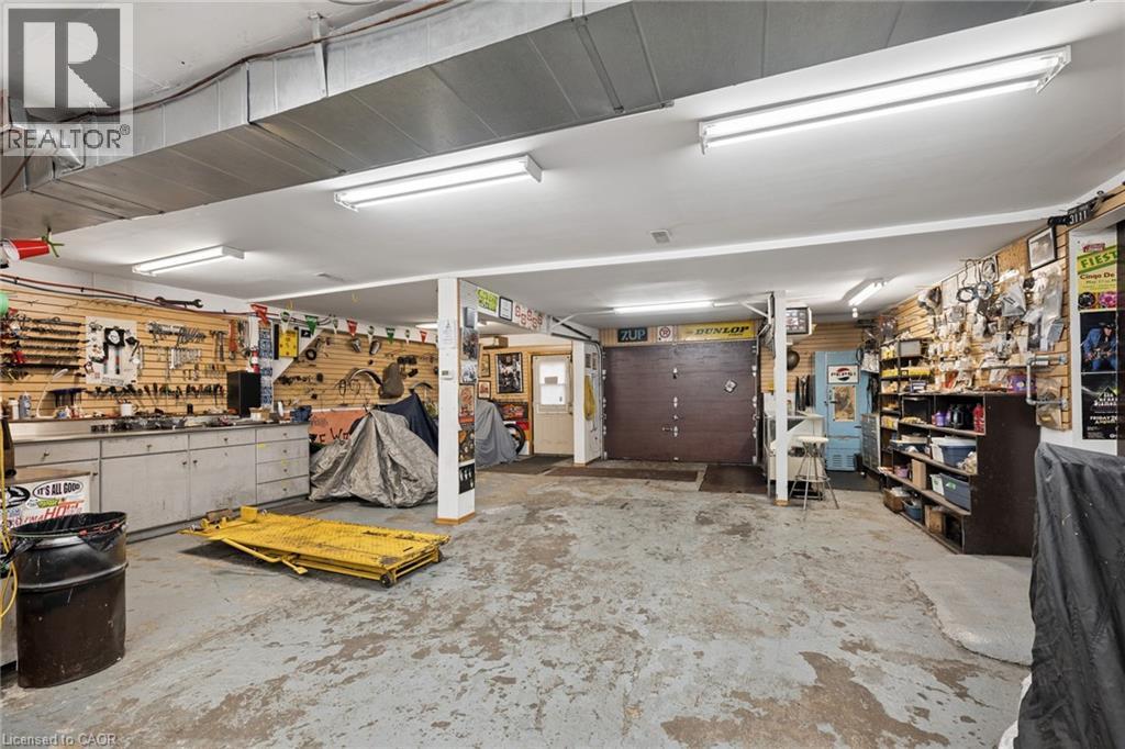 3659 NAFZIGER Road thumbnail 40