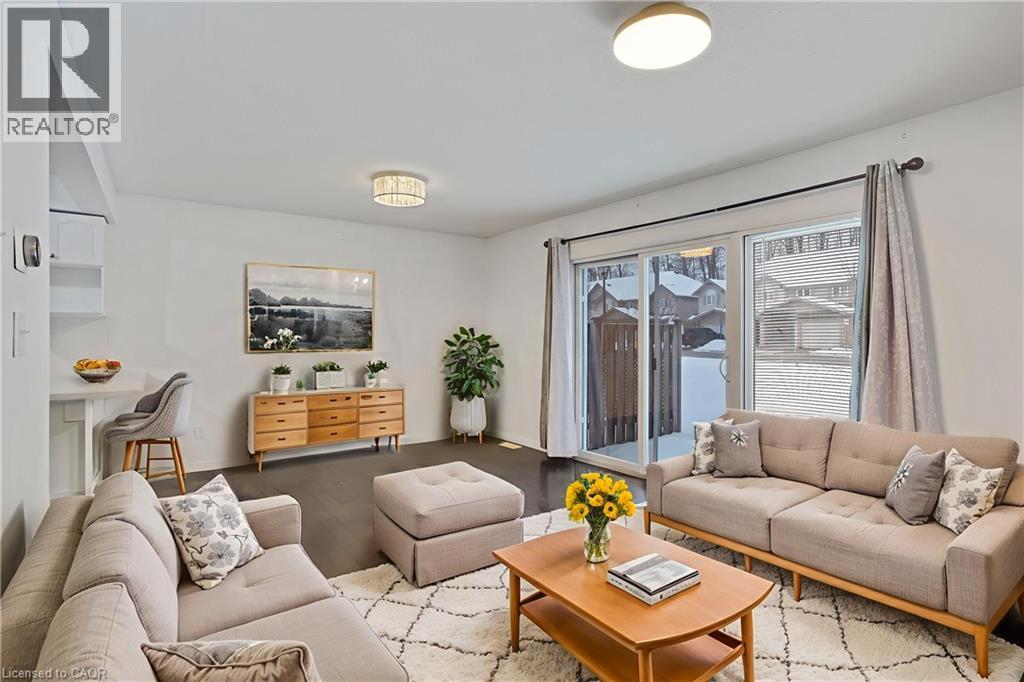 310 FALLOWFIELD Drive thumbnail 10