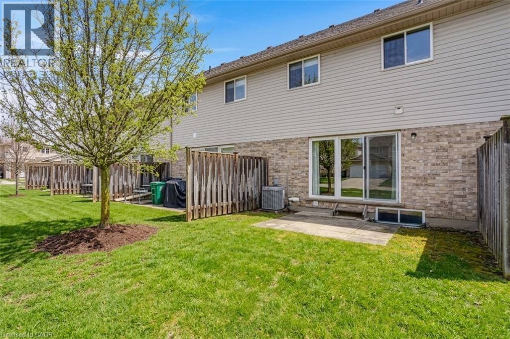 310 FALLOWFIELD Drive thumbnail 3