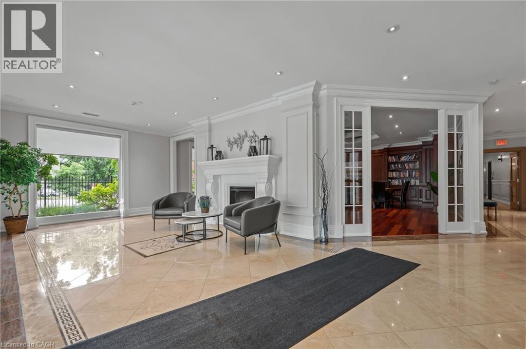 223 ERB Street W Unit# 704 thumbnail 3