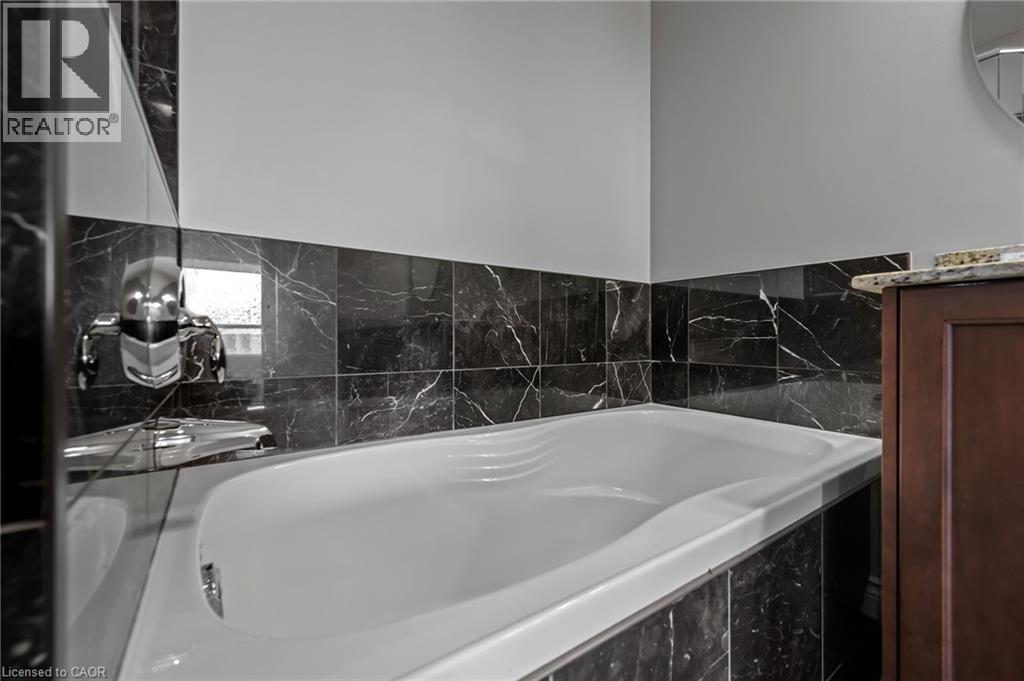 223 ERB Street W Unit# 704 thumbnail 31