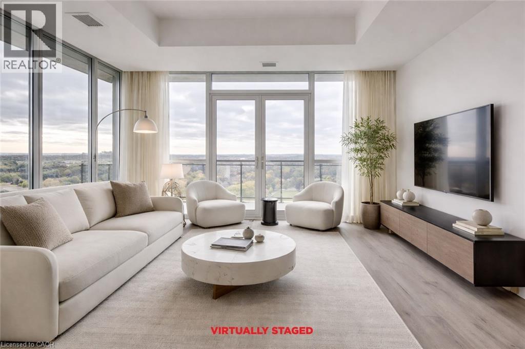 60 CHARLES Street W Unit# 1805 thumbnail 3