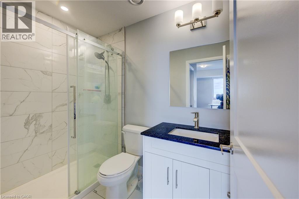 60 CHARLES Street W Unit# 1805 thumbnail 14