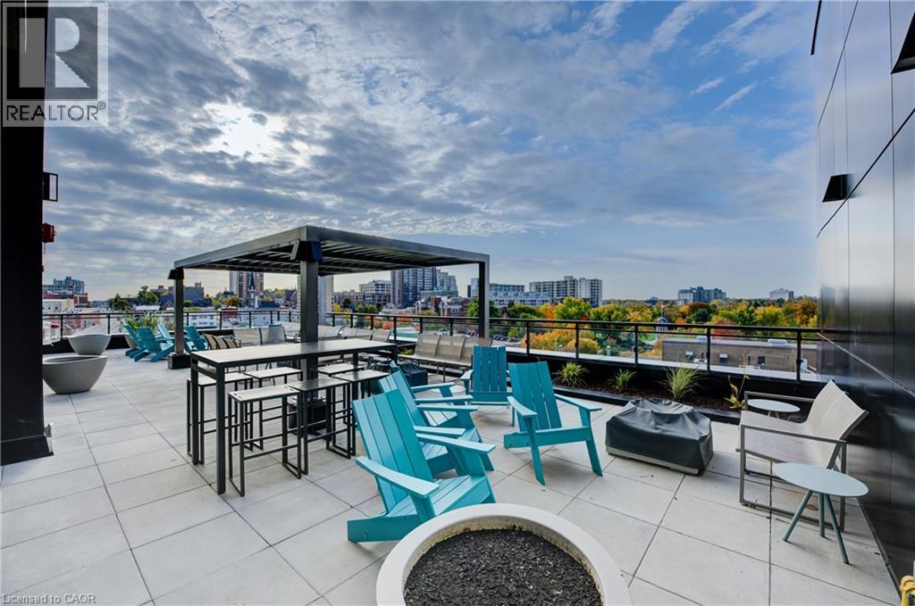 60 CHARLES Street W Unit# 1805 thumbnail 27