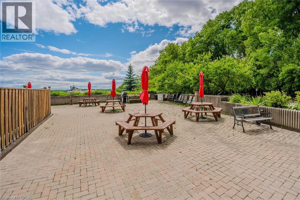 237 KING Street W Unit# 1205 thumbnail 30