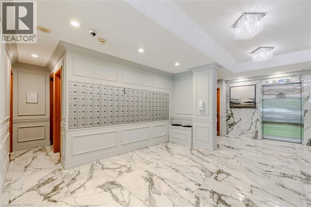 237 KING Street W Unit# 1205 thumbnail 33