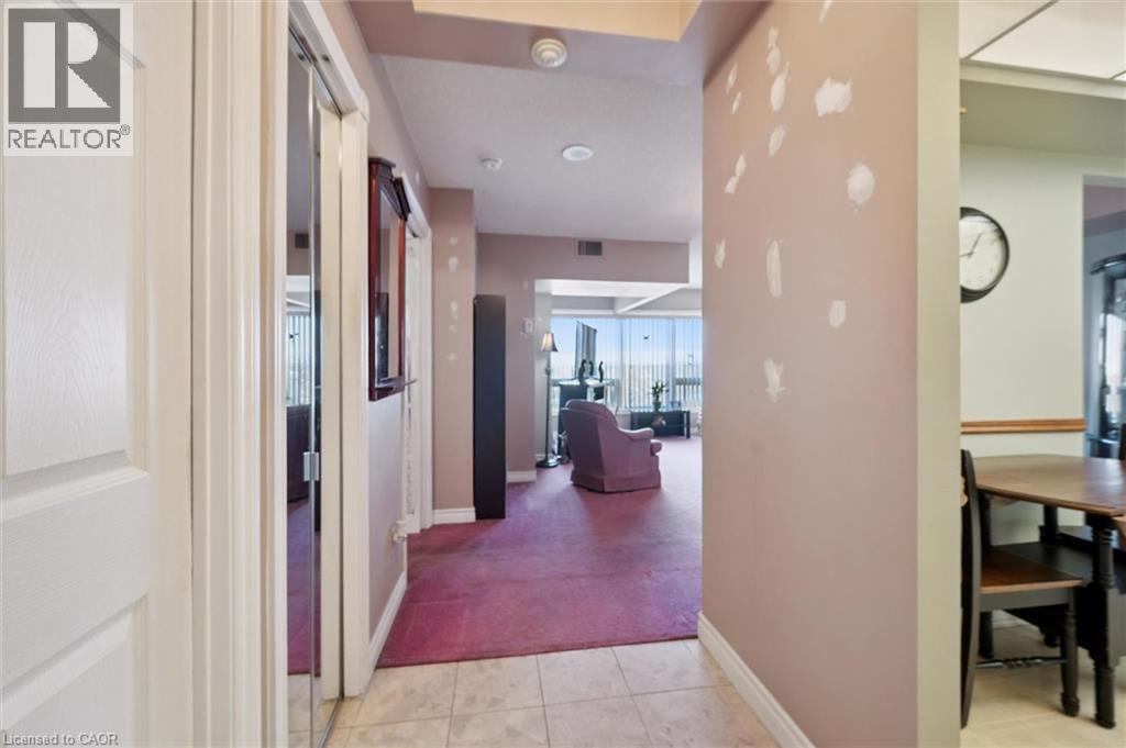 237 KING Street W Unit# 1205 thumbnail 8