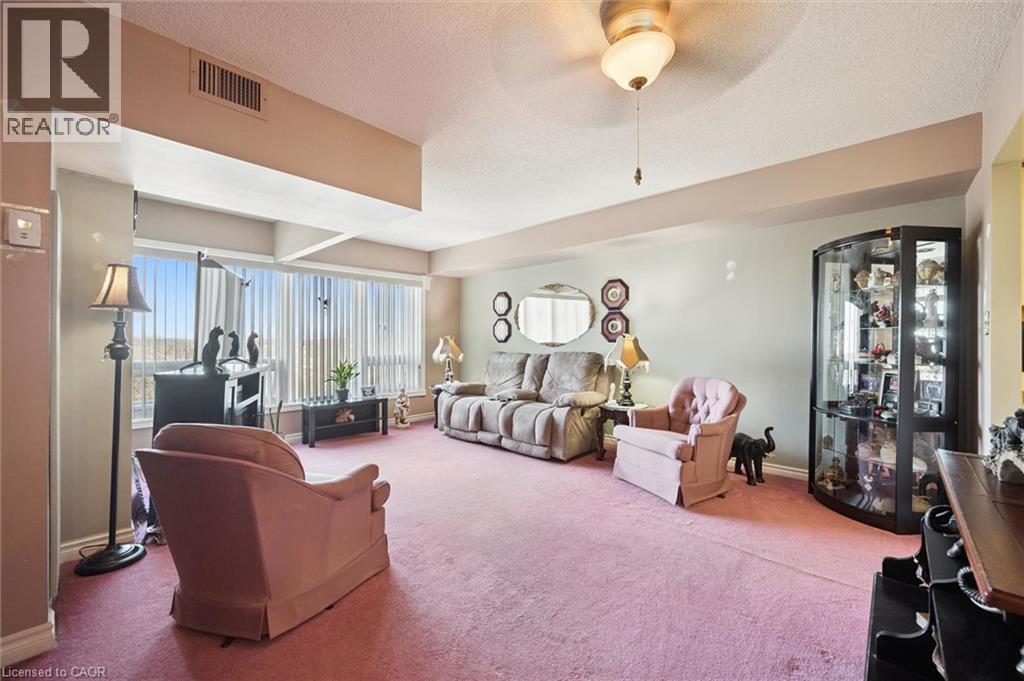 237 KING Street W Unit# 1205 thumbnail 9