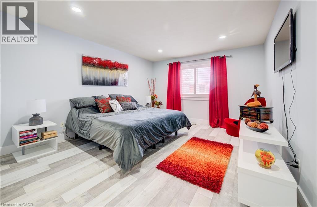 10 ISHERWOOD Avenue Unit# 18 thumbnail 25