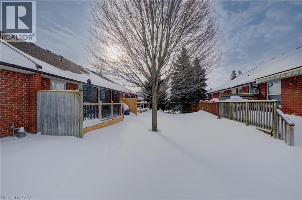 10 ISHERWOOD Avenue Unit# 18 thumbnail 36