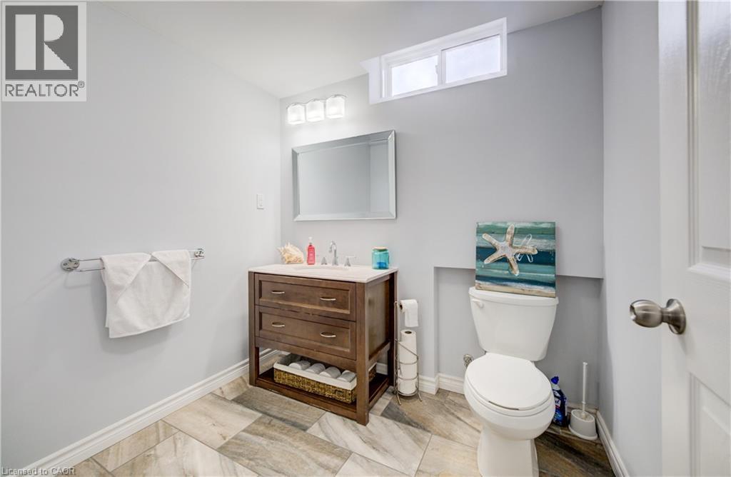 10 ISHERWOOD Avenue Unit# 18 thumbnail 33