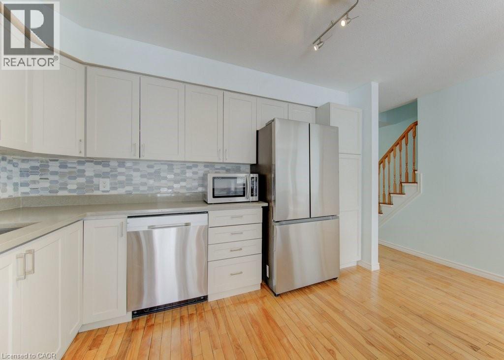 689 STAR FLOWER Avenue Unit# A thumbnail 14