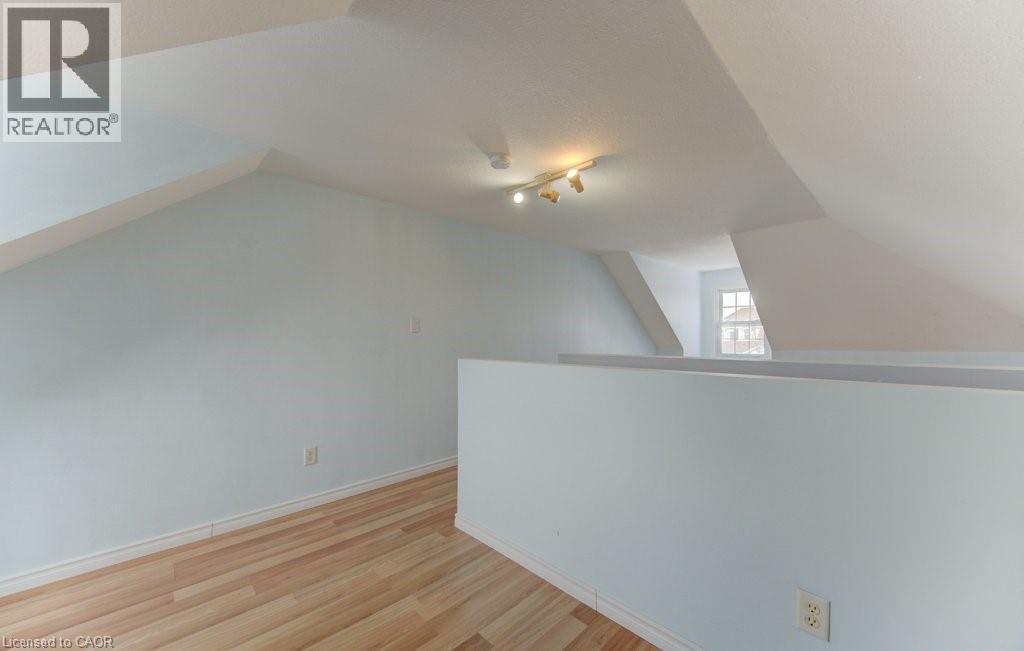 689 STAR FLOWER Avenue Unit# A thumbnail 24