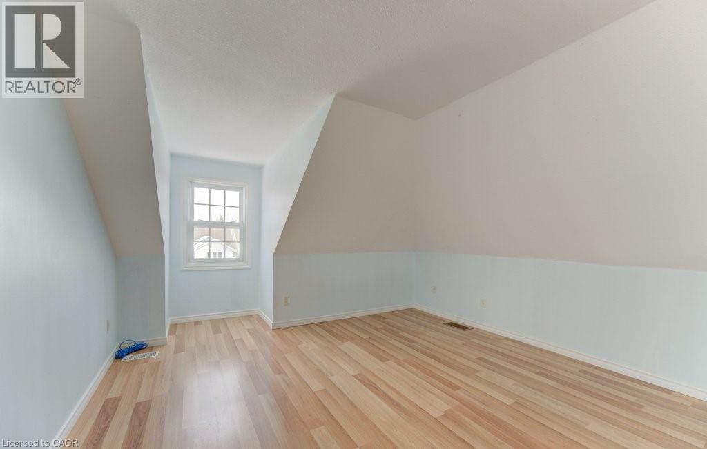 689 STAR FLOWER Avenue Unit# A thumbnail 25