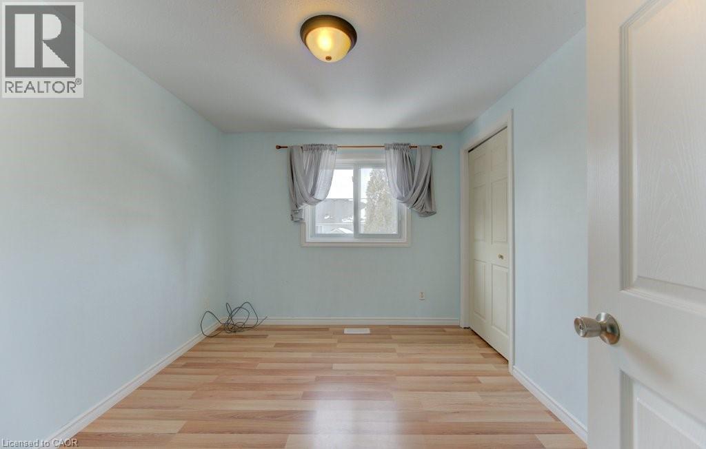 689 STAR FLOWER Avenue Unit# A thumbnail 27