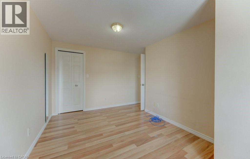 689 STAR FLOWER Avenue Unit# A thumbnail 32