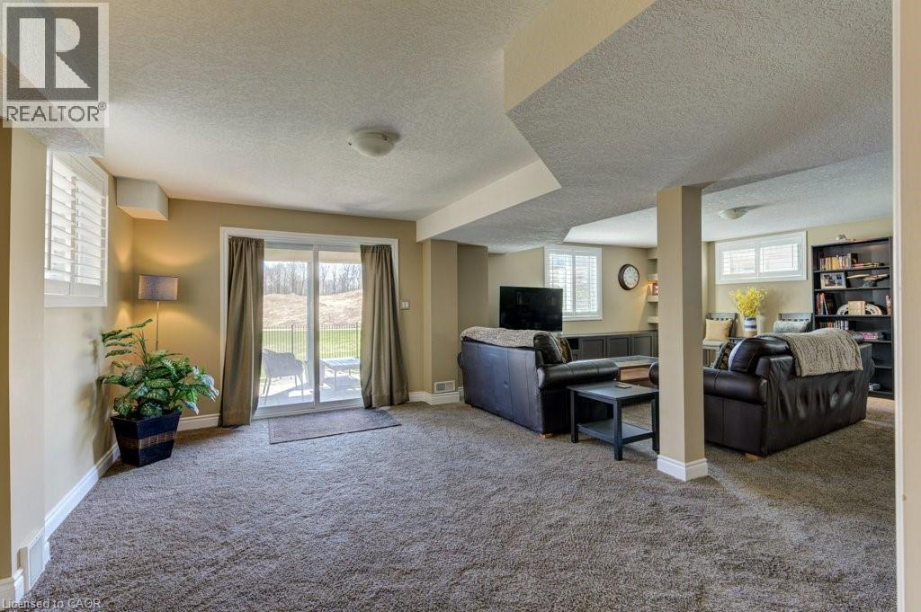 259 ZELLER Drive thumbnail 42