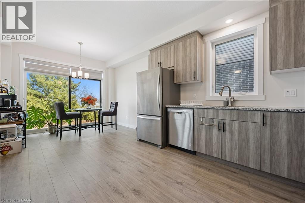 40 MOON Crescent thumbnail 11