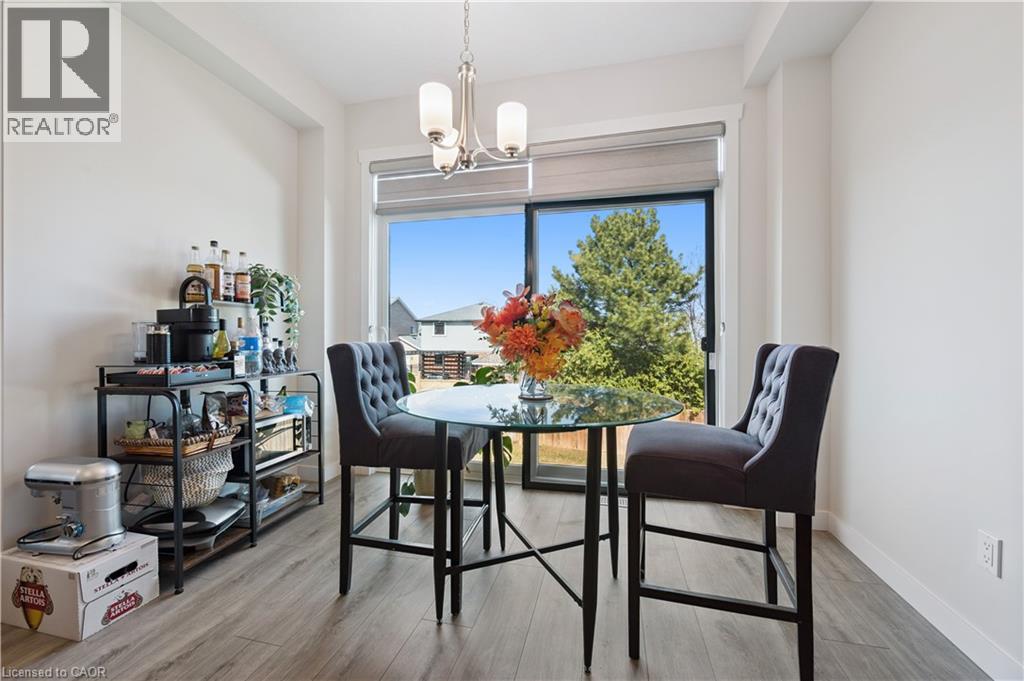 40 MOON Crescent thumbnail 12