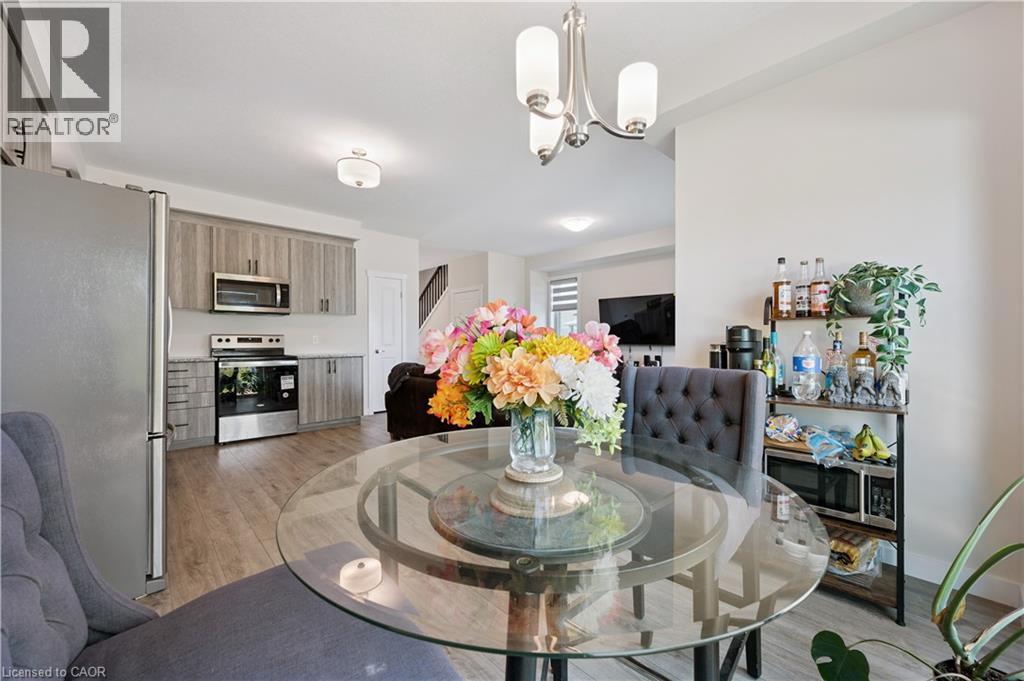 40 MOON Crescent thumbnail 13