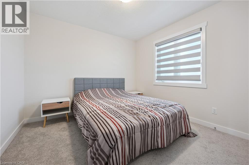 40 MOON Crescent thumbnail 15